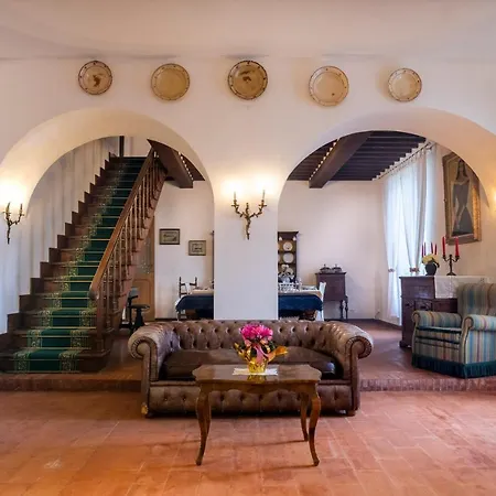 Tenuta I Mandorli Farm stay *
