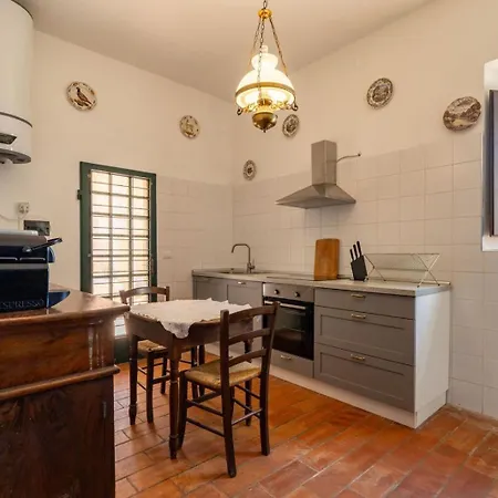 Gospodarstwo agroturystyczne Tenuta I Mandorli, Pool, Wifi, Peccioli