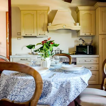 Farm stay Tenuta I Mandorli Peccioli